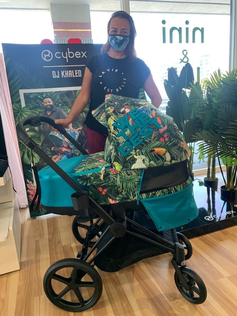 Cybex DL Khaled Moises Bassinet com Priscila Goldenberg em Loja de bebe em Miami